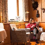 Kirchplatz Hotel apartamentowy 3*