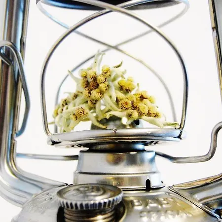 Kirchplatz Apart-hotel Sankt Anton am Arlberg