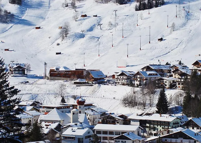 Kirchplatz 아파트호텔