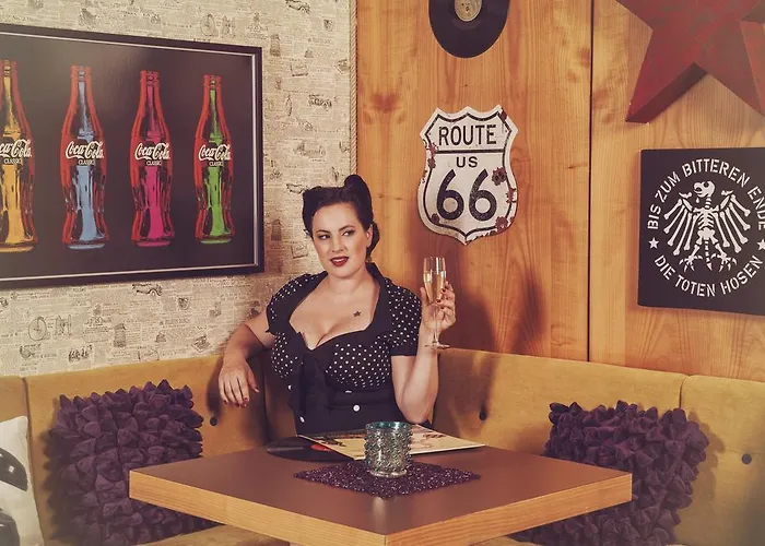 Kirchplatz 아파트호텔 장크트안톤암아를베르크