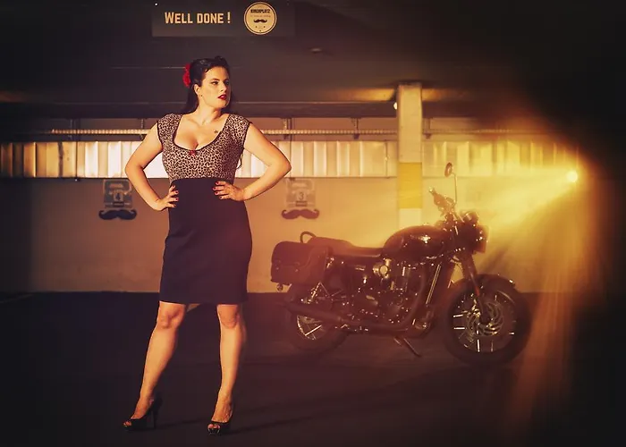 Kirchplatz 아파트호텔 3*