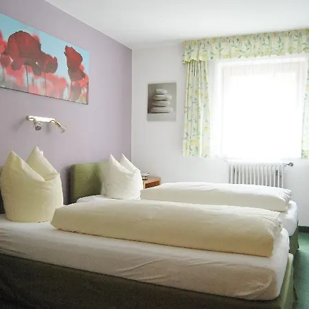 Kirchplatz Aparthotel 3*